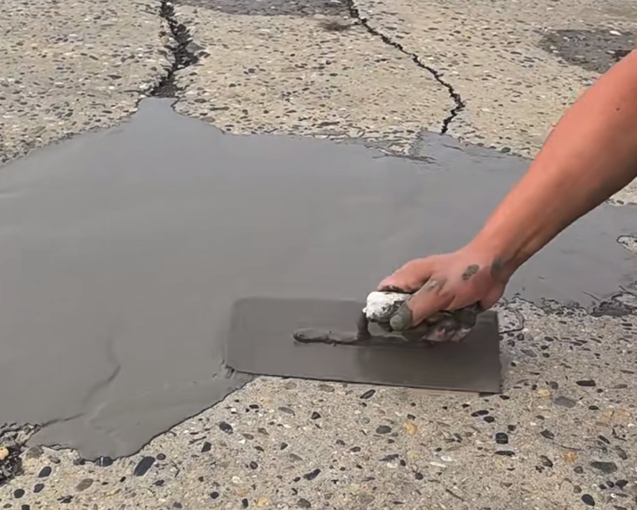色达CGM 高效薄层道路修补料（CGM 道路抢修料）